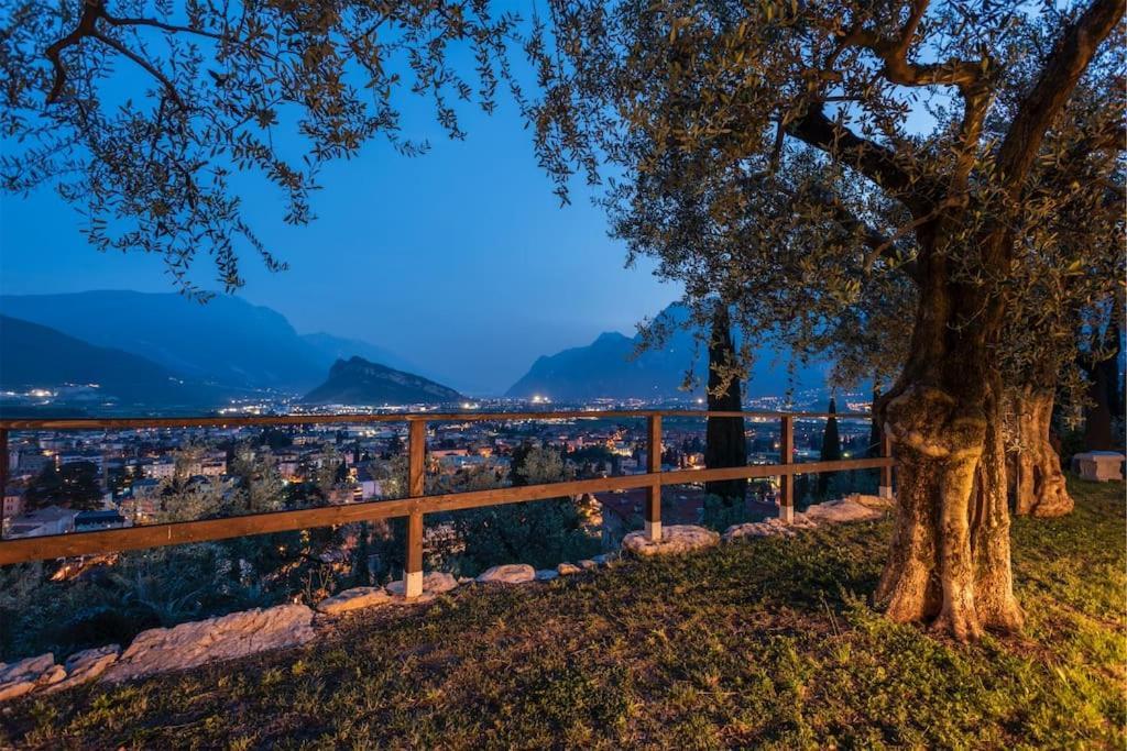 Casa Tra Gli Olivi Villa Arco Eksteriør billede